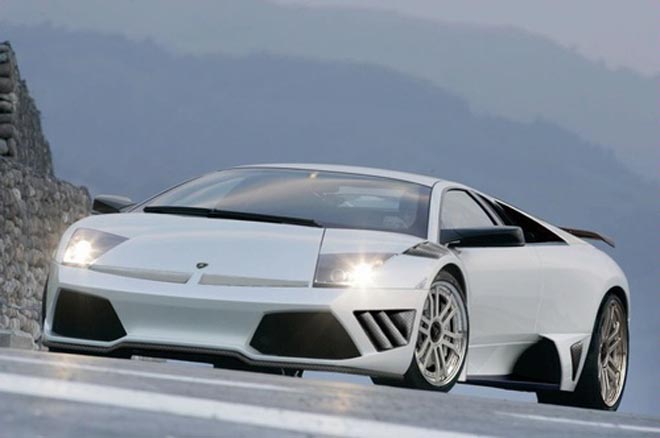      Lamborghini  200 .