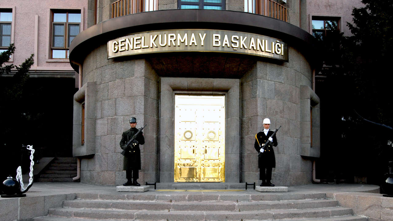 Делегация Турции обсуждает в Катаре создание военной базы