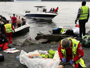 عکس: تحویل جسد دختر گرجی کشته شده در نروژ به خانواده وی / سیاست
