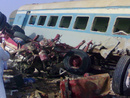 عکس:  مرگ '47 کودک' در تصادف اتوبوس با یک قطار در مصر / حوادث