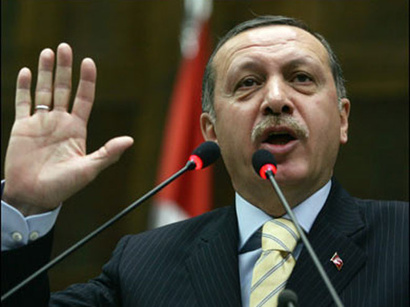 عکس: نخست وزیر ترکیه: مردم کشور به حزب حرکات ملیگرای ترکیه اعتماد ندارند / ترکیه