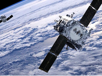 عکس: وزارت ارتباطات و فن آوریهای اطلاعاتی آذربایجان و شرکت بین المللی "Arianespace" در مورد پرتاب ماهواره ملی آذربایجان به فضا قرارداد امضا کردند / ارتباطات تلفنی