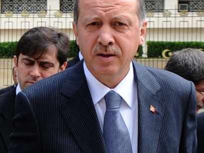 عکس: نخست وزیر ترکیه در اواسط ماه می، قصد سفر به آذربایجان را دارد / ترکیه
