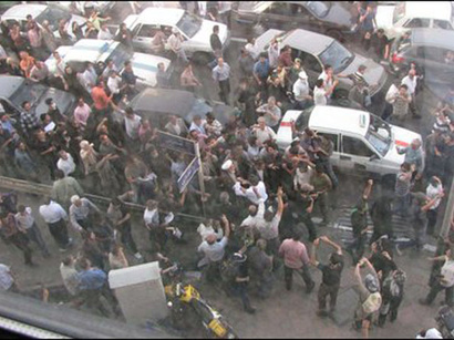 عکس: کارشناسان: وضعیت در ایران به حد بحران رسیده است / ایران