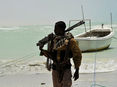 عکس: دزدان دریایی یک کشتی با خدمه ایرانی را ربودند / ایران