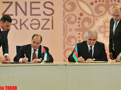 عکس: امضای پروتکل همکاری در پایان نشست کمیسیون همکاریهای اقتصادی-تجاری آذربایجان و اردن در باکو / اخبار تجاری و اقتصادی