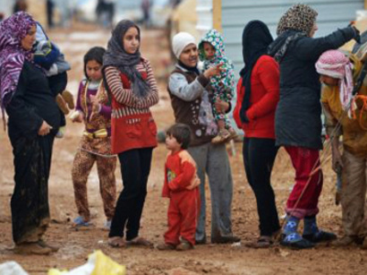 عکس:   کمپین کمک به پناهندگان و آوارگان سوری در جمهوری آذربایجان راه اندازی شد / سیاست