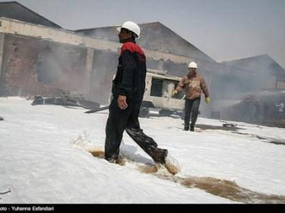 عکس: آتش سوزی در پتروشیمی آبادان  (گزارش تصویری) / تصویری