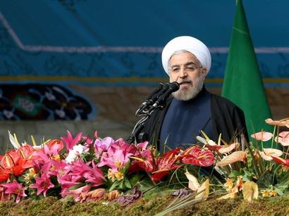 عکس: روحانی: تولید بنزین ایران امروز ۱۱۰ میلیون لیتر بنزین در روز است

 / سیاست