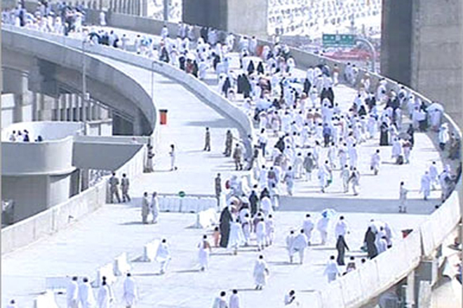 Катар отверг помощь Эр-Рияда в доставке паломников на хадж в Саудовскую Аравию