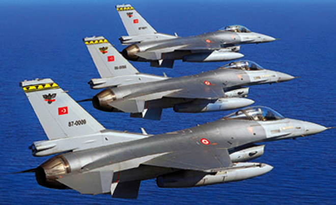 ВВС Турции уничтожили 35 боевиков РПК на севере Ирака