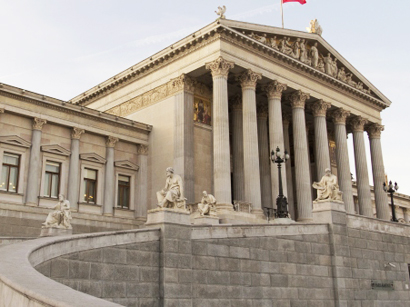 Выборы в парламент Австрии могут пройти в июле или сентябре