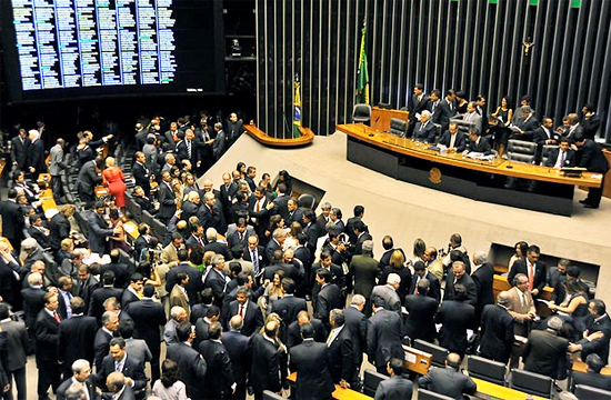 [Image: parliament_brasil_300513.jpg]