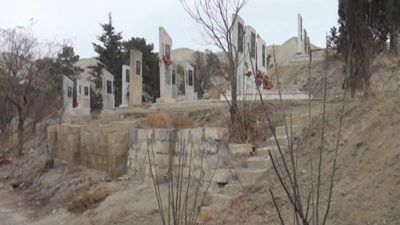 В Азербайджане запретят передавать в частную собственность земли, на которых расположены кладбища