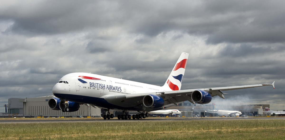 Самолет British Airways экстренно приземлился в Валенсии