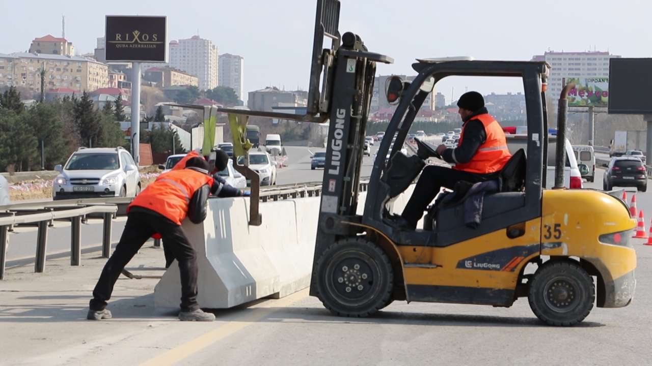 В Азербайджане около 300 безработных привлекут к работам по строительству автодорог