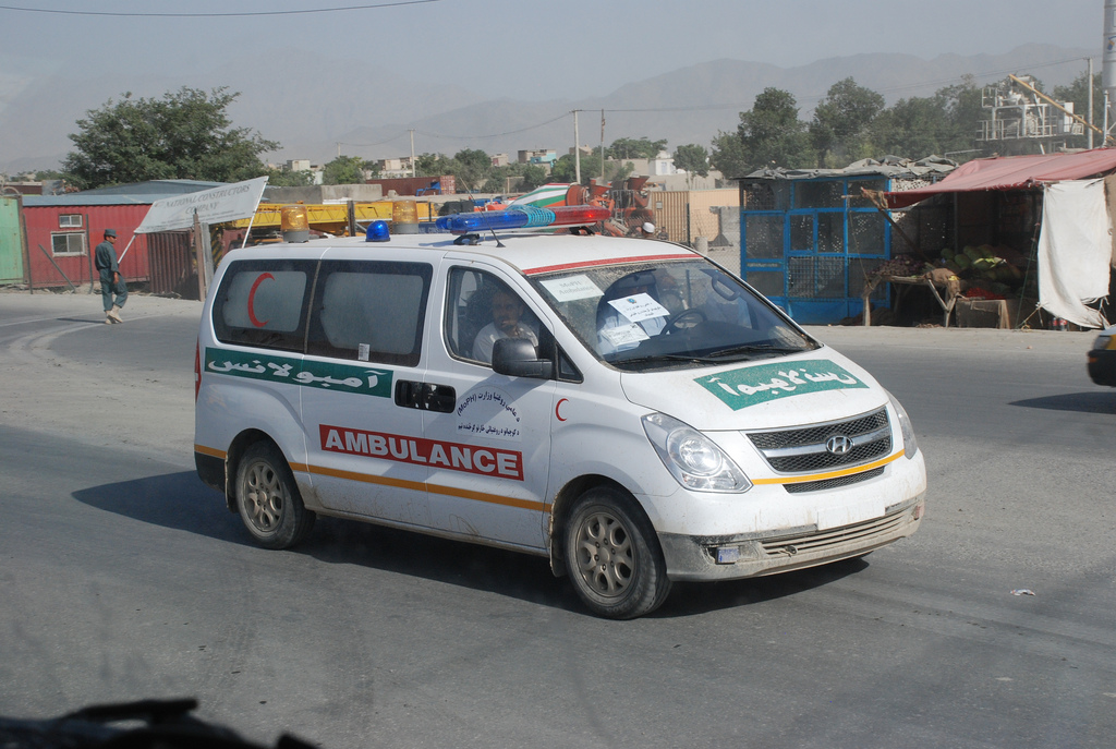 Число жертв взрыва при атаке на отель в Кабуле возросло до 12 (Обновлено)