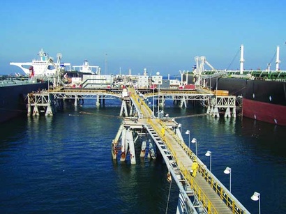 ترمينال نفتي بندر پوتي گرجستان فعاليتهاي خود را برپا نموده است ...